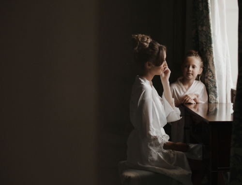 Elegant Bury Court Barn Wedding | Haidee & Jordan